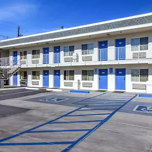 Hotel 6-phoenix, Az - Airport - 24th Street, Phoenix